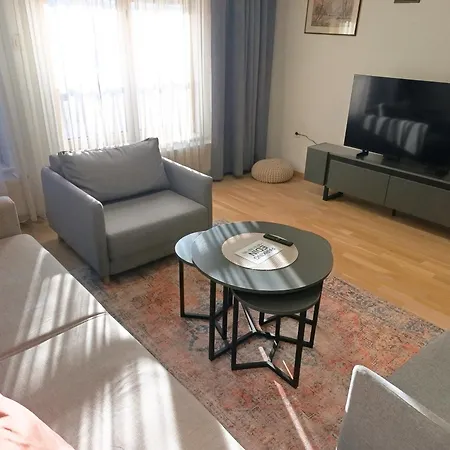 Luxapart Marijin Dvor Centar Free Parking Apartman