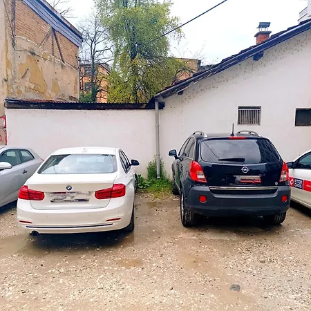Luxapart Marijin Dvor Centar Free Parking Apartman